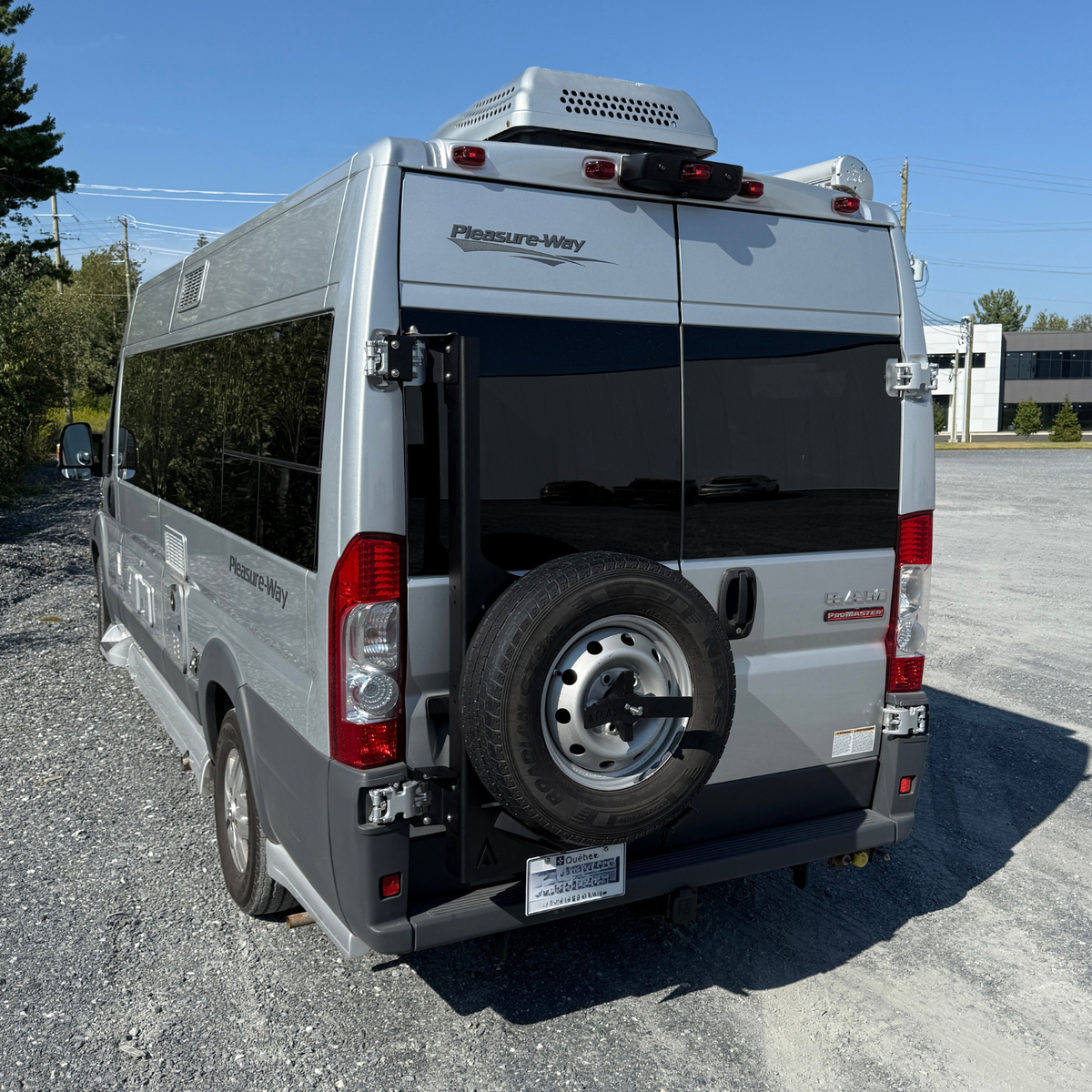 Support à pneu - Côté conducteur - Promaster