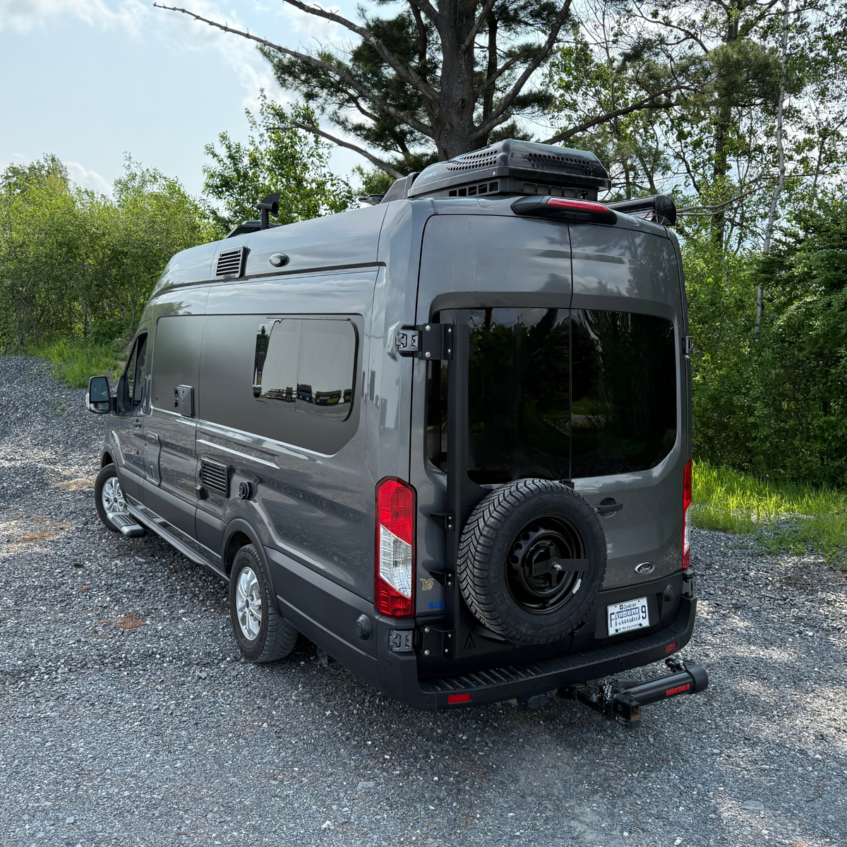 Support à pneu - Côté conducteur - Transit